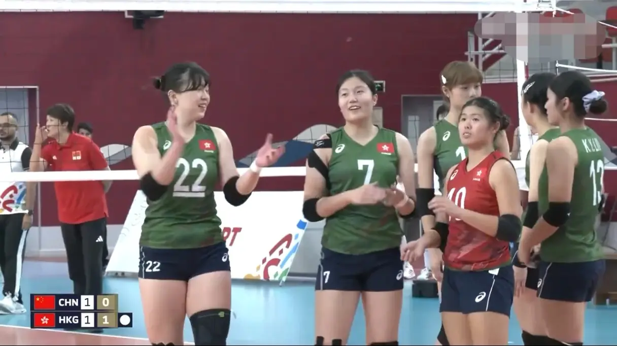 于刚好和全, 练习排球的, img