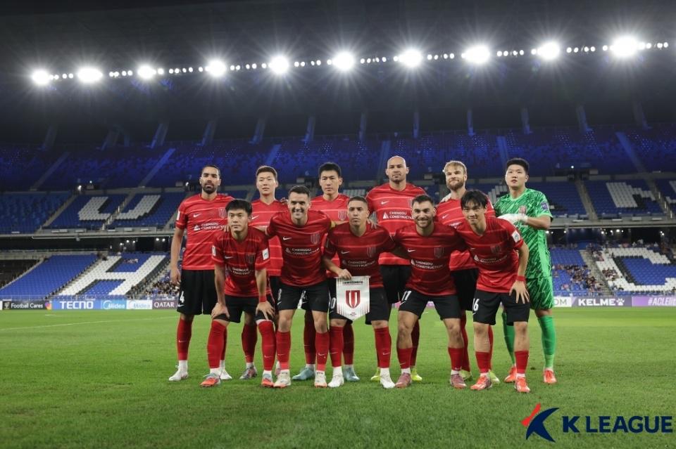 西海岸还是, 场对阵青岛