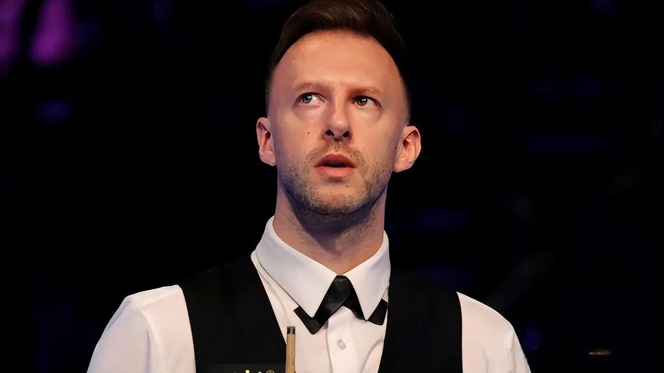 凯伦威尔逊, 首日比赛宣 凯伦威尔逊, 首日比赛宣